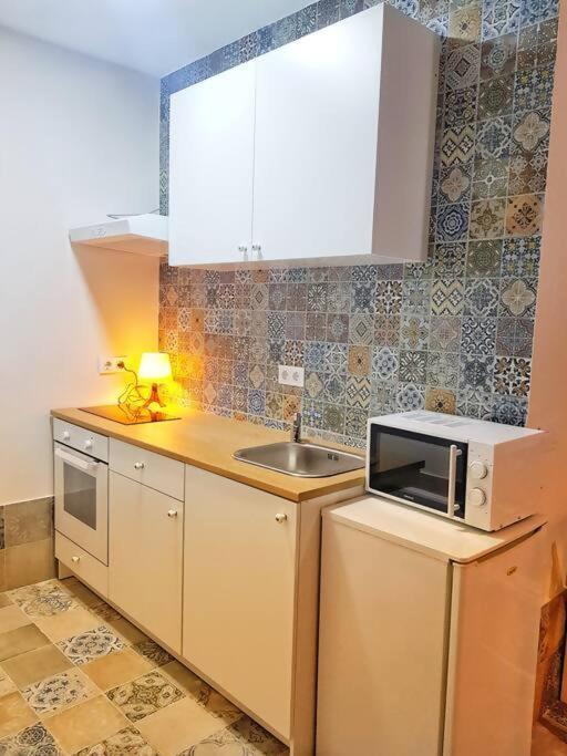 B Reform Netflix Parking Segun Disponibilidad Apartment Seville Exterior photo